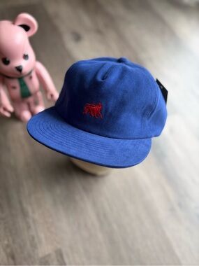 Stussy Red Lion Strapback Cap